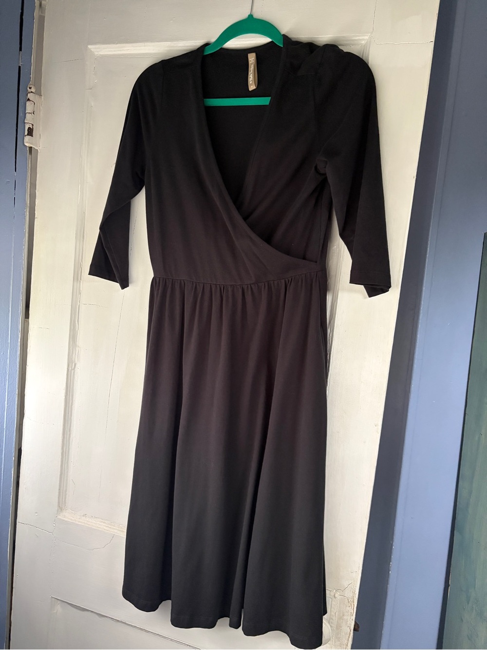 Mata Traders - black dress, v-neck faux wrap dress/M
